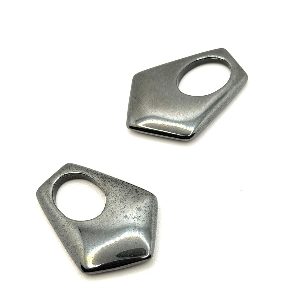 Vintage 90s Gunmetal Solid Hematite Geometric Pentagonal Earring Beads Pair